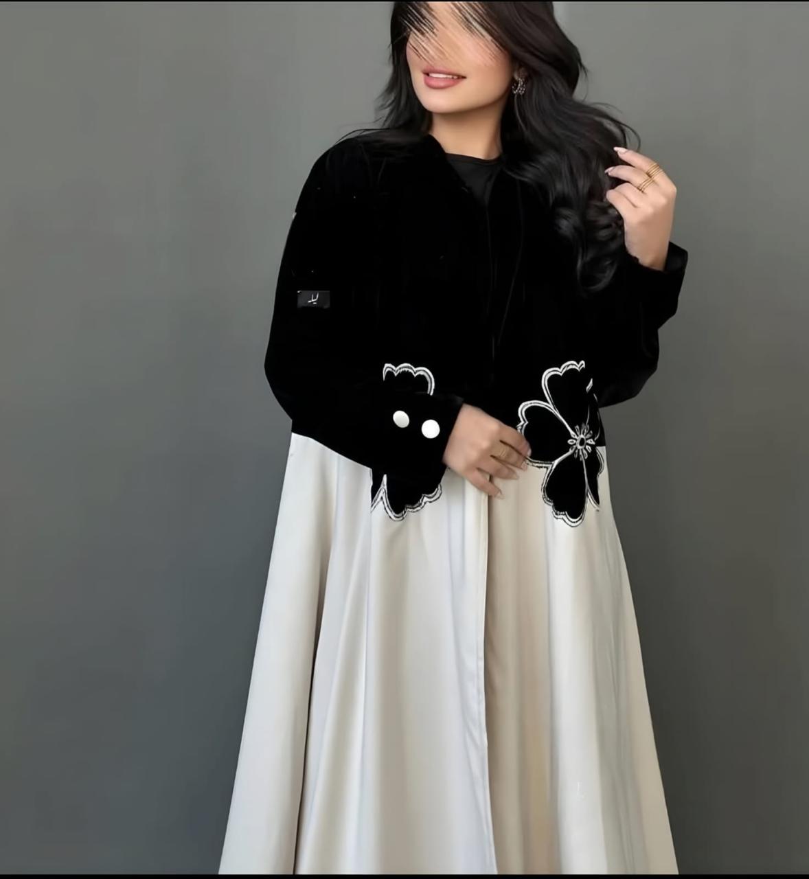 Contrast Flower Abaya