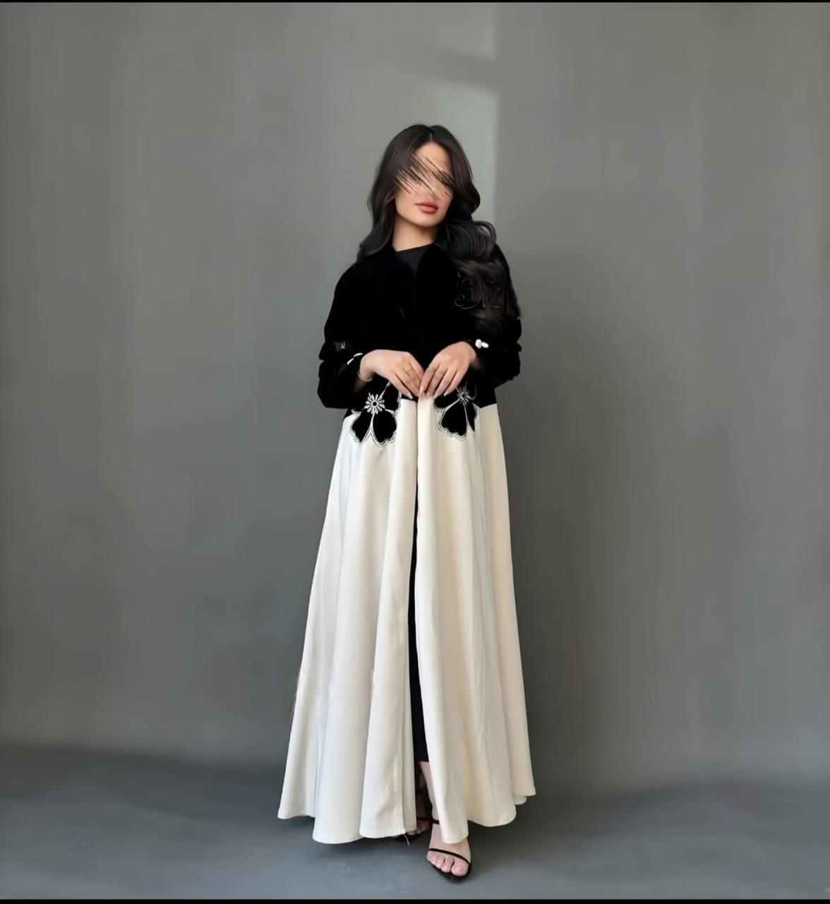 Contrast Flower Abaya
